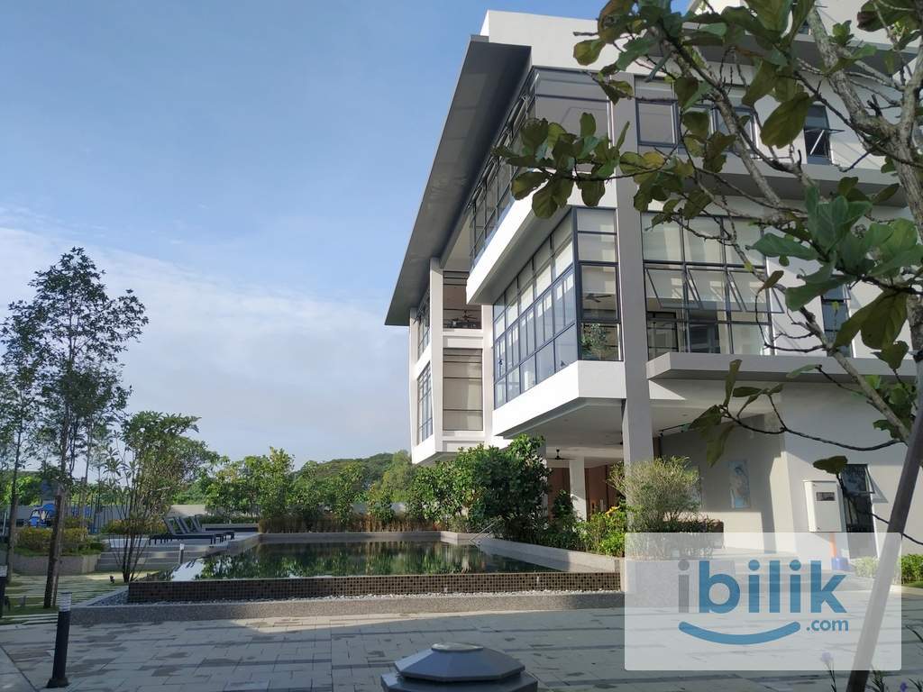 🌟 Cozy Balcony Room with Stunning View @ Icon City, Perai 🏡 - Image 9