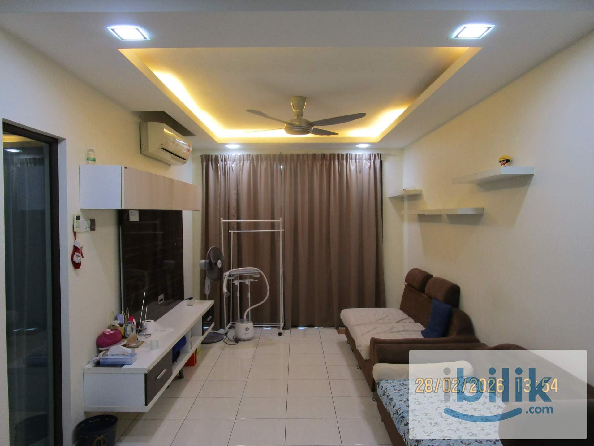 Master Room @ Indah Alam Condominium, Batu Tiga Shah Alam Sek 22 - Image 7