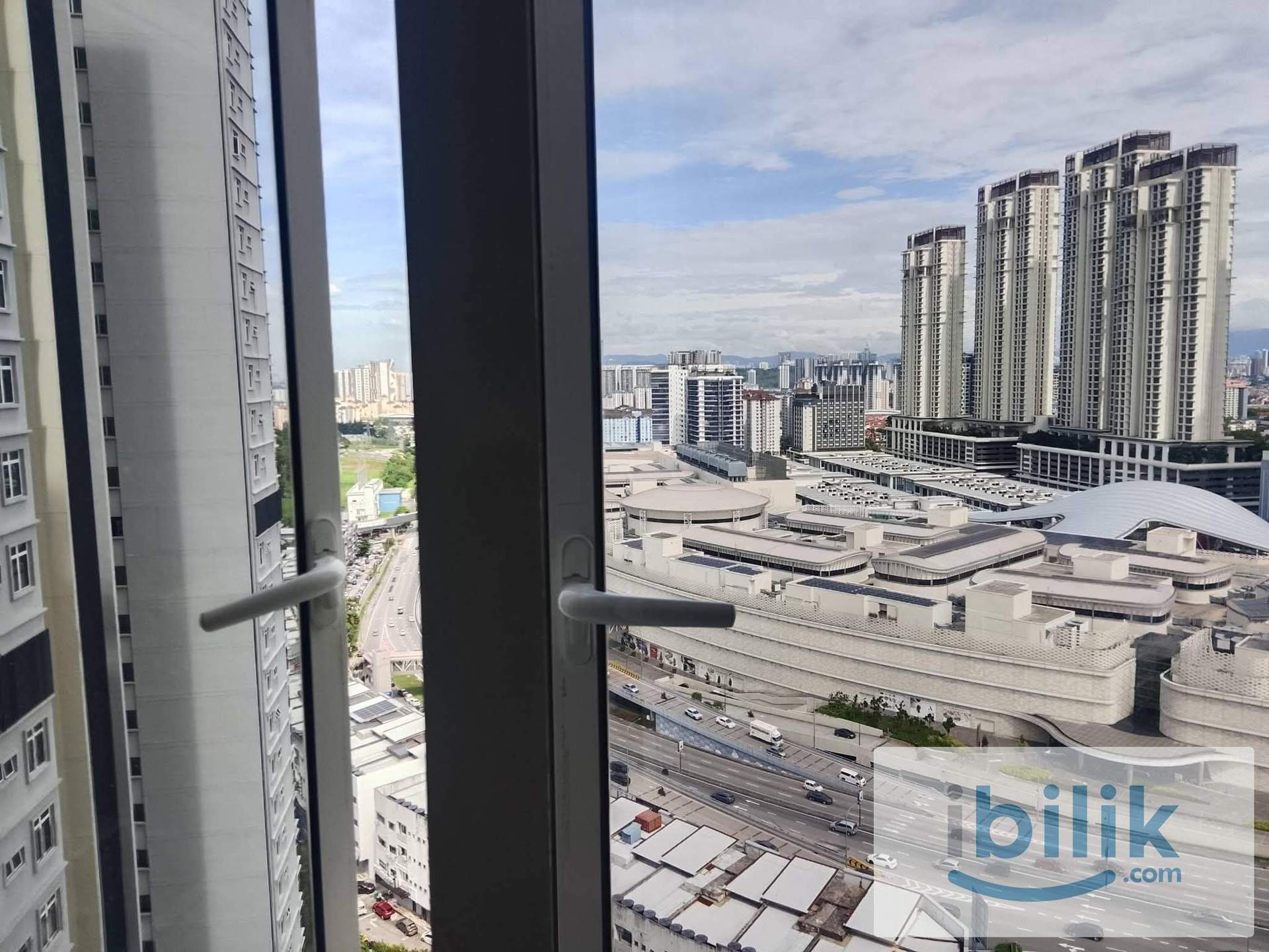 Medium Room for Rent  - Image 1