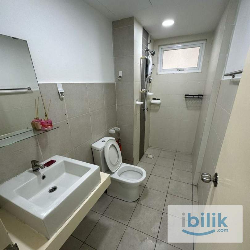 Master Room at Kepong & near to MRT Kepong - Image 4