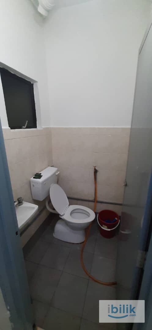 Full Furnished Master Room - Private bathroom in Vista Bayu Apartment, Klang - Image 3