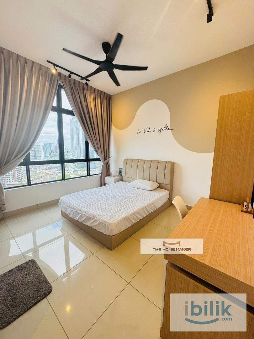 Master room for rent - Image 1