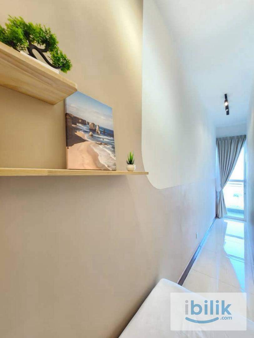 Balcony room for rent - Image 1