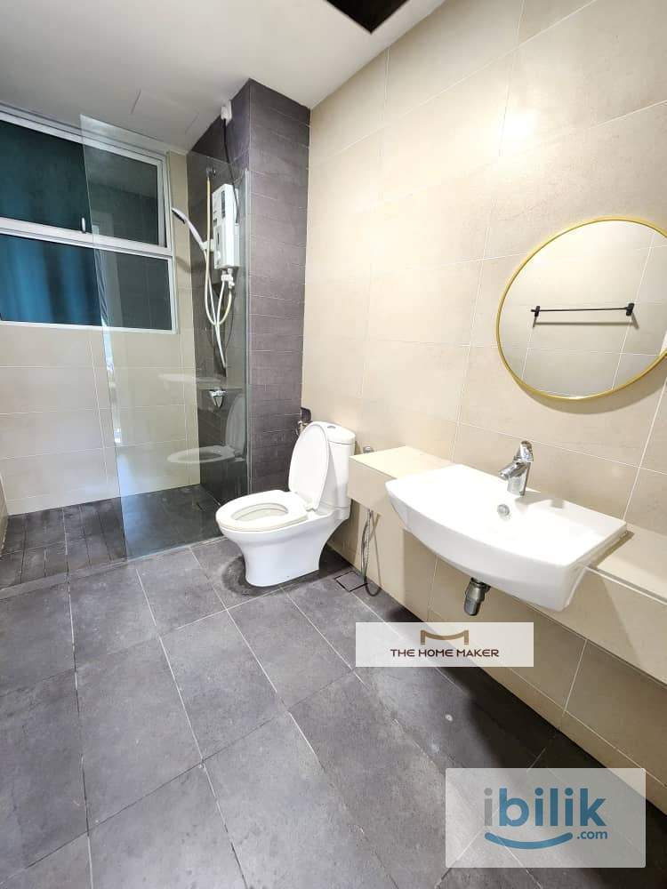 Master room for rent - Image 4