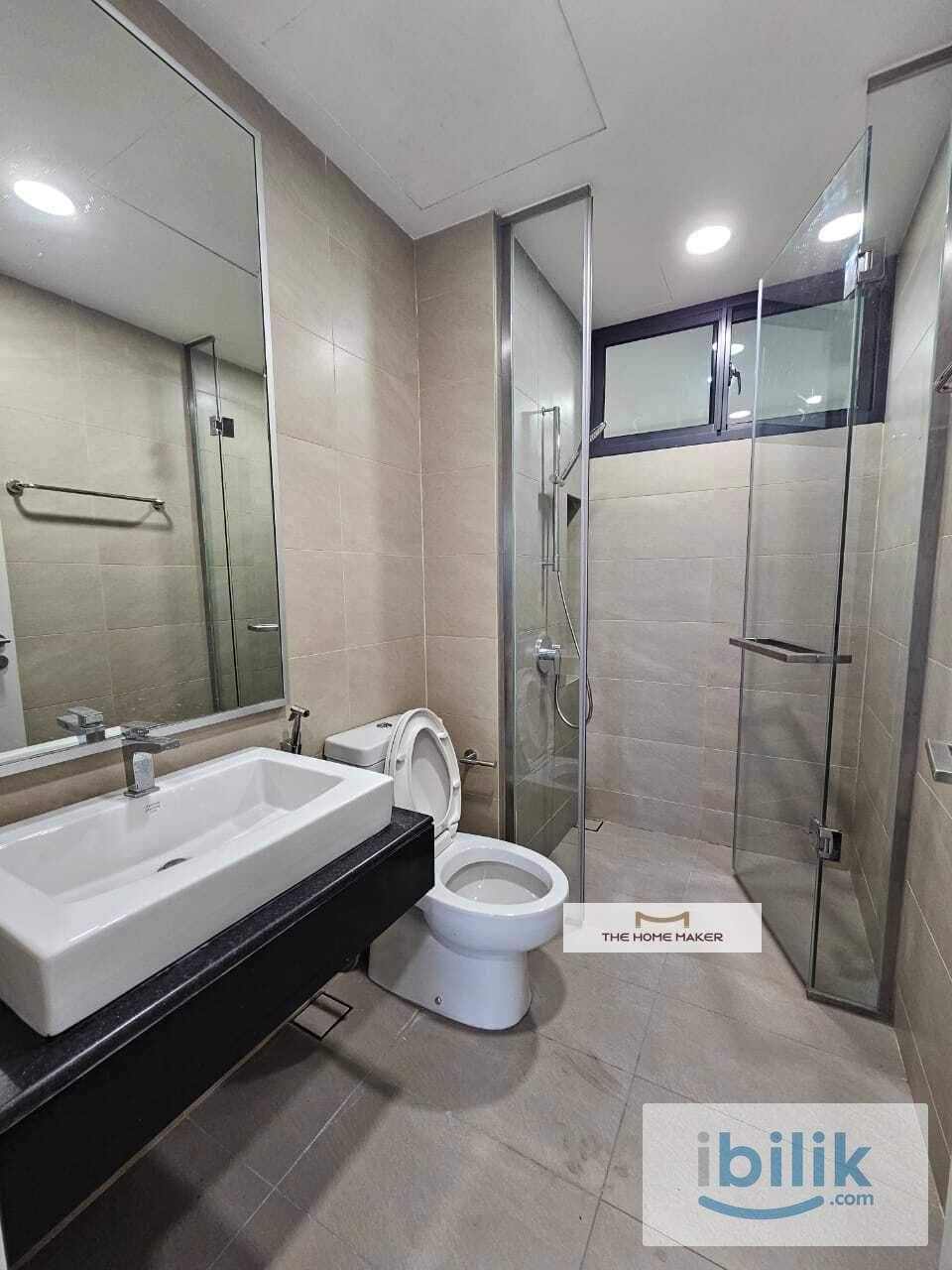 Middle room for rent - Image 6