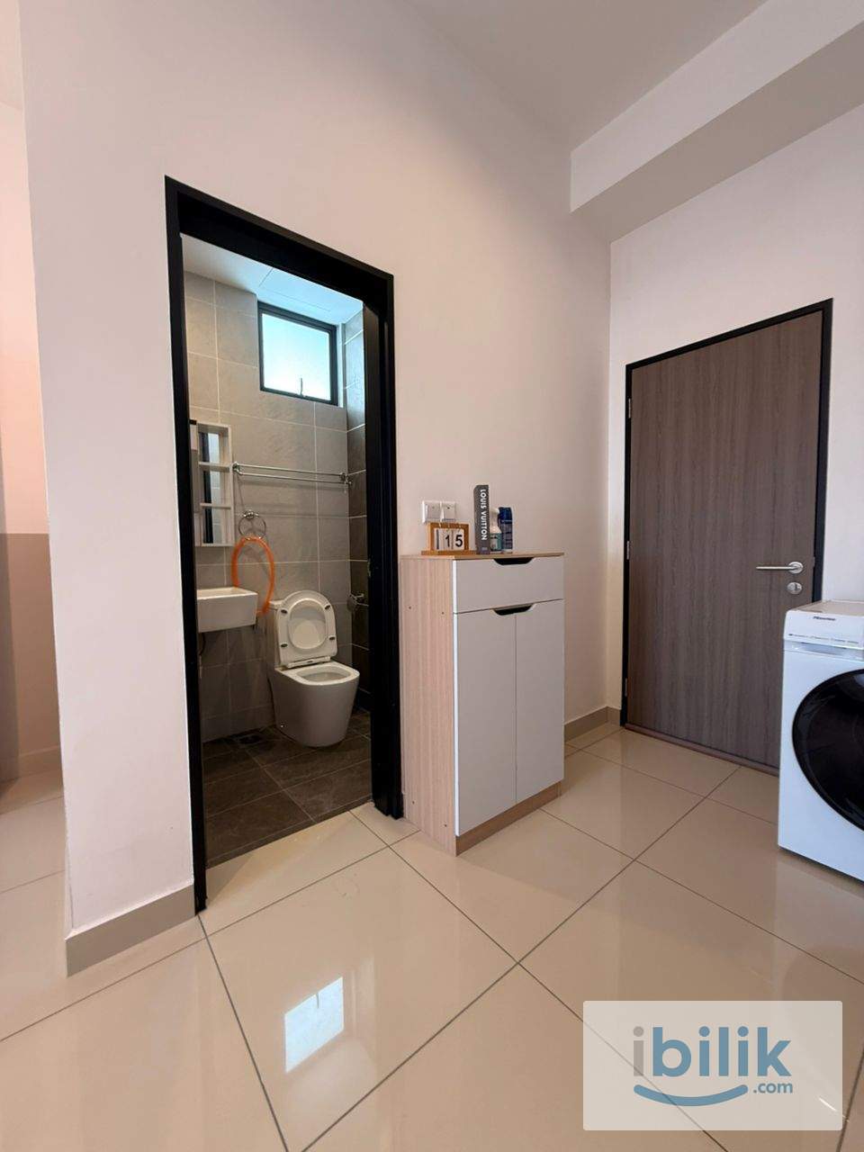 Studio for rent - Image 4
