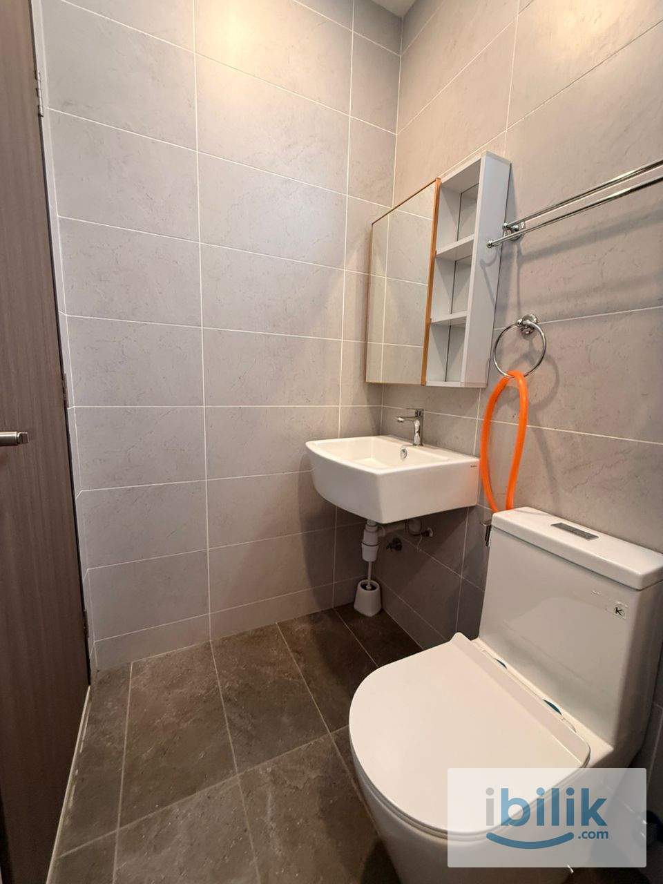 Studio for rent - Image 7