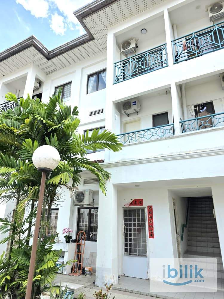 Balcony room for rent in Polo Park - Image 8
