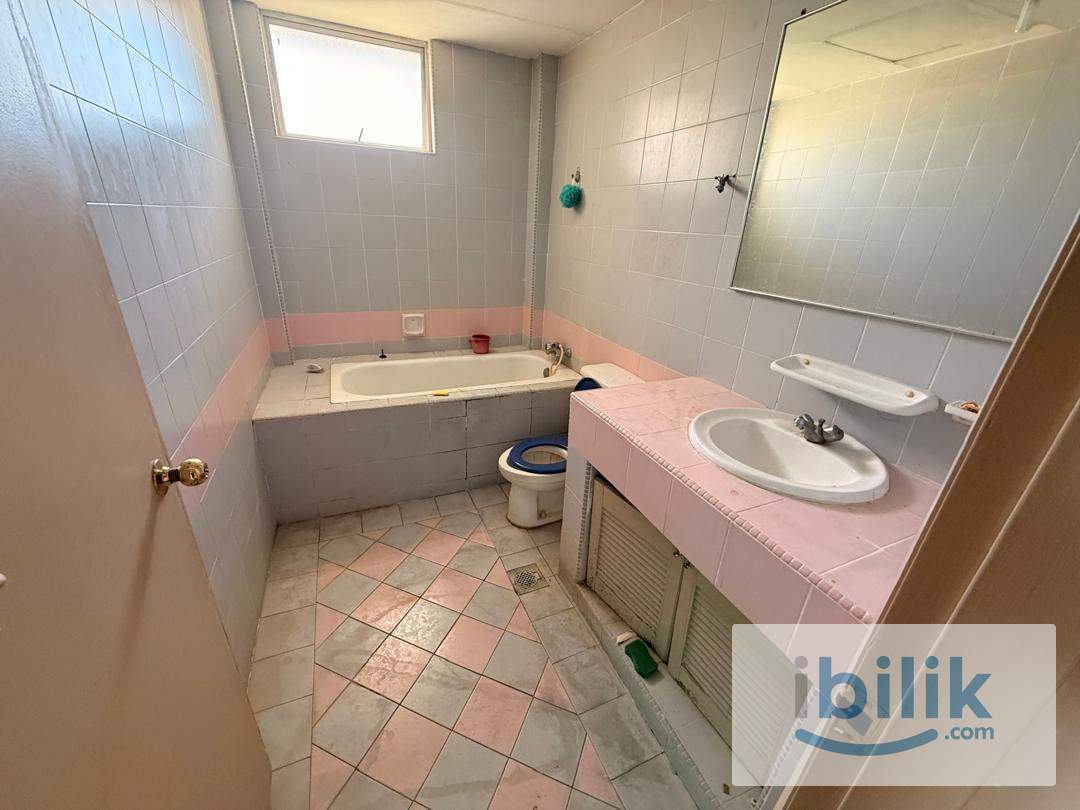Country Tower Condiminium for rent - Image 3
