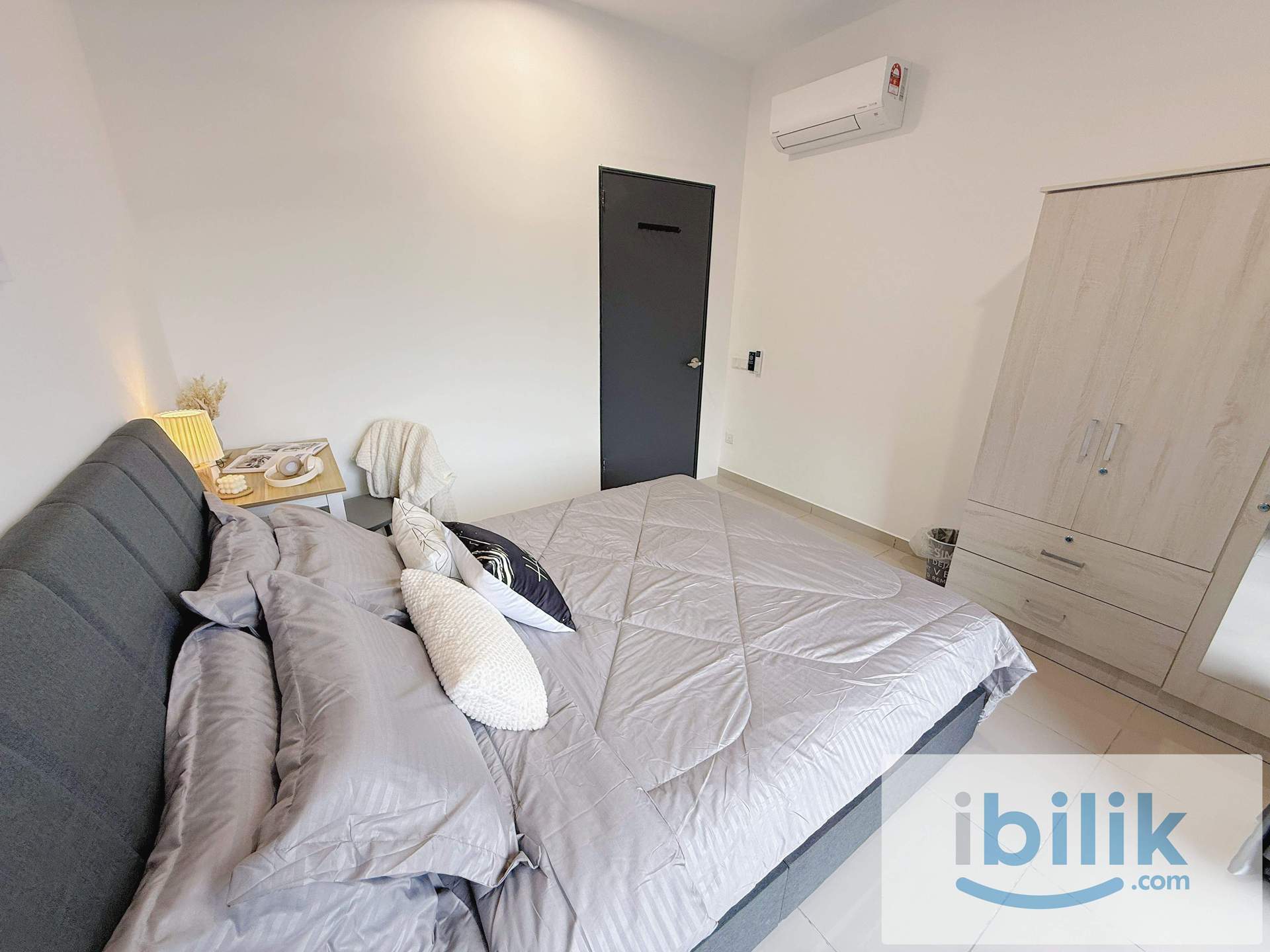 🏠FULLY FURNISHED😱 PREMIUM QUEEN ROOM! 5MINS TO MUTIARA DAMANSARA 🏙️ - Image 3