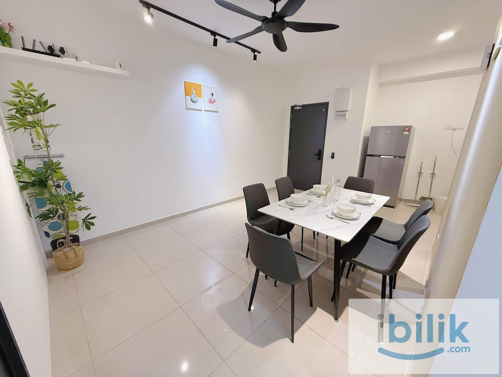 🏠FULLY FURNISHED😱 PREMIUM QUEEN ROOM! 5MINS TO MUTIARA DAMANSARA 🏙️ - Image 8