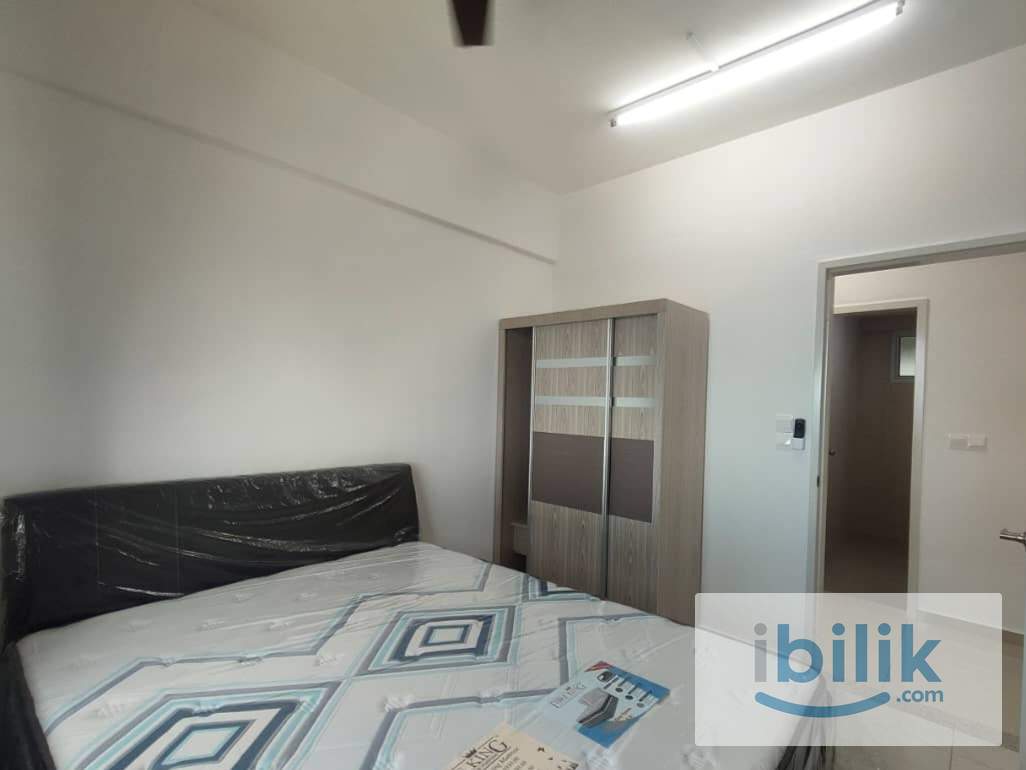 Short Term Female Room for Rent at Havana - Image 2