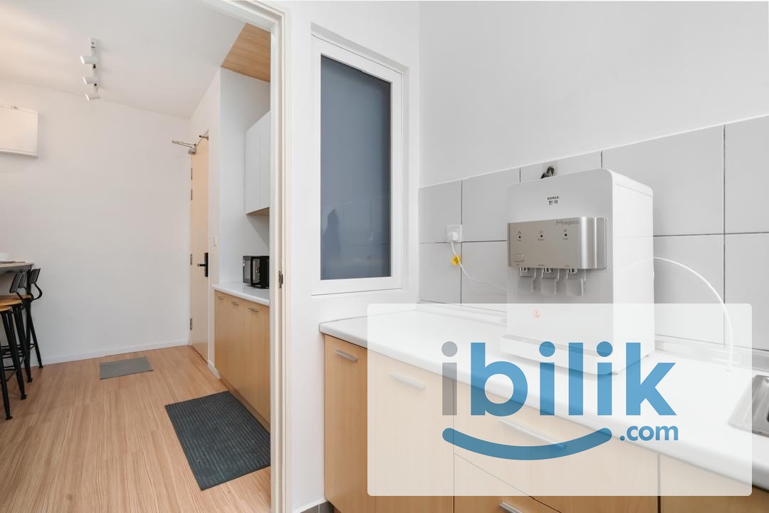 Male unit, spacious room, fully furnished - Image 6