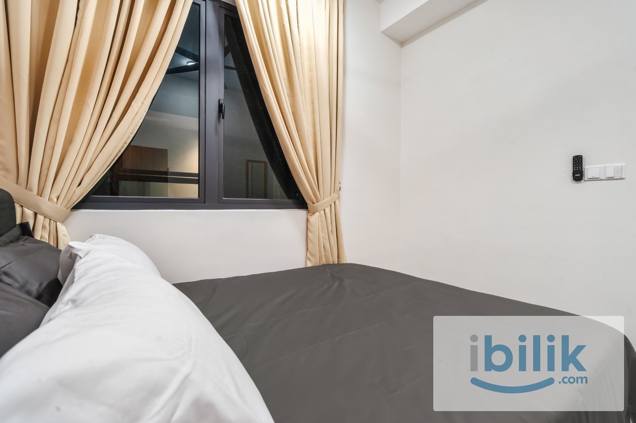 Fully furnished, walkable to MRT, premium ID - Image 3