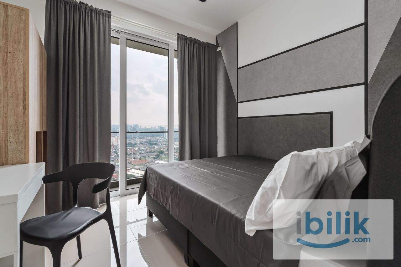 Female unit, medium room, fully furnished - Image 1