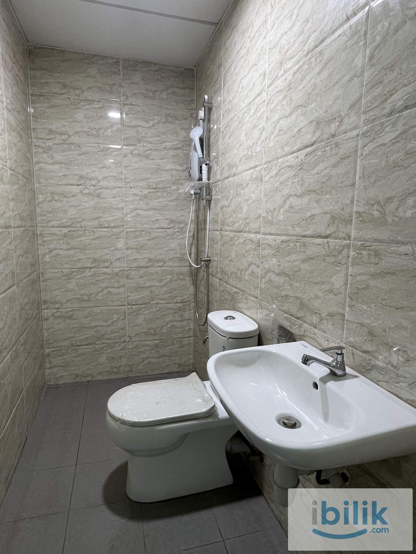 1SULAMAN | MEDIUM ROOM | FULLY FURNISHED | UMS - Image 3