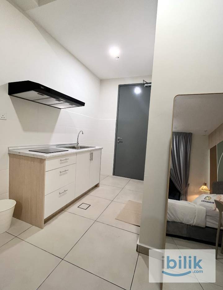 Studio room meta residence seri kembangan  - Image 5