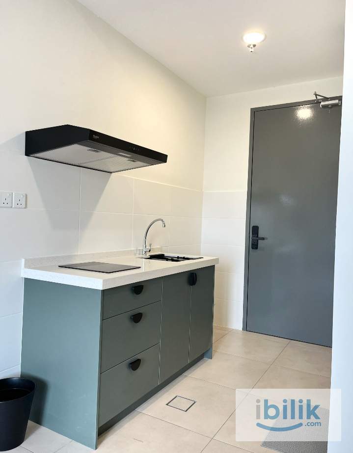 Studio room meta residence seri kembangan  - Image 6