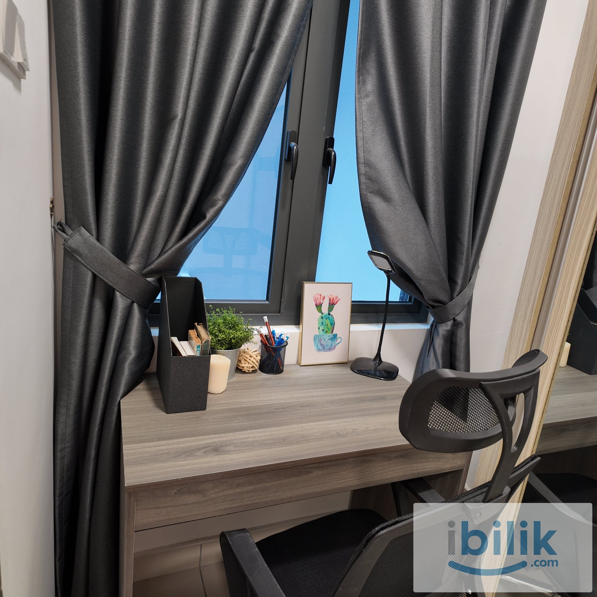 Room with Private bathroom @ D7 Residnece - Image 4