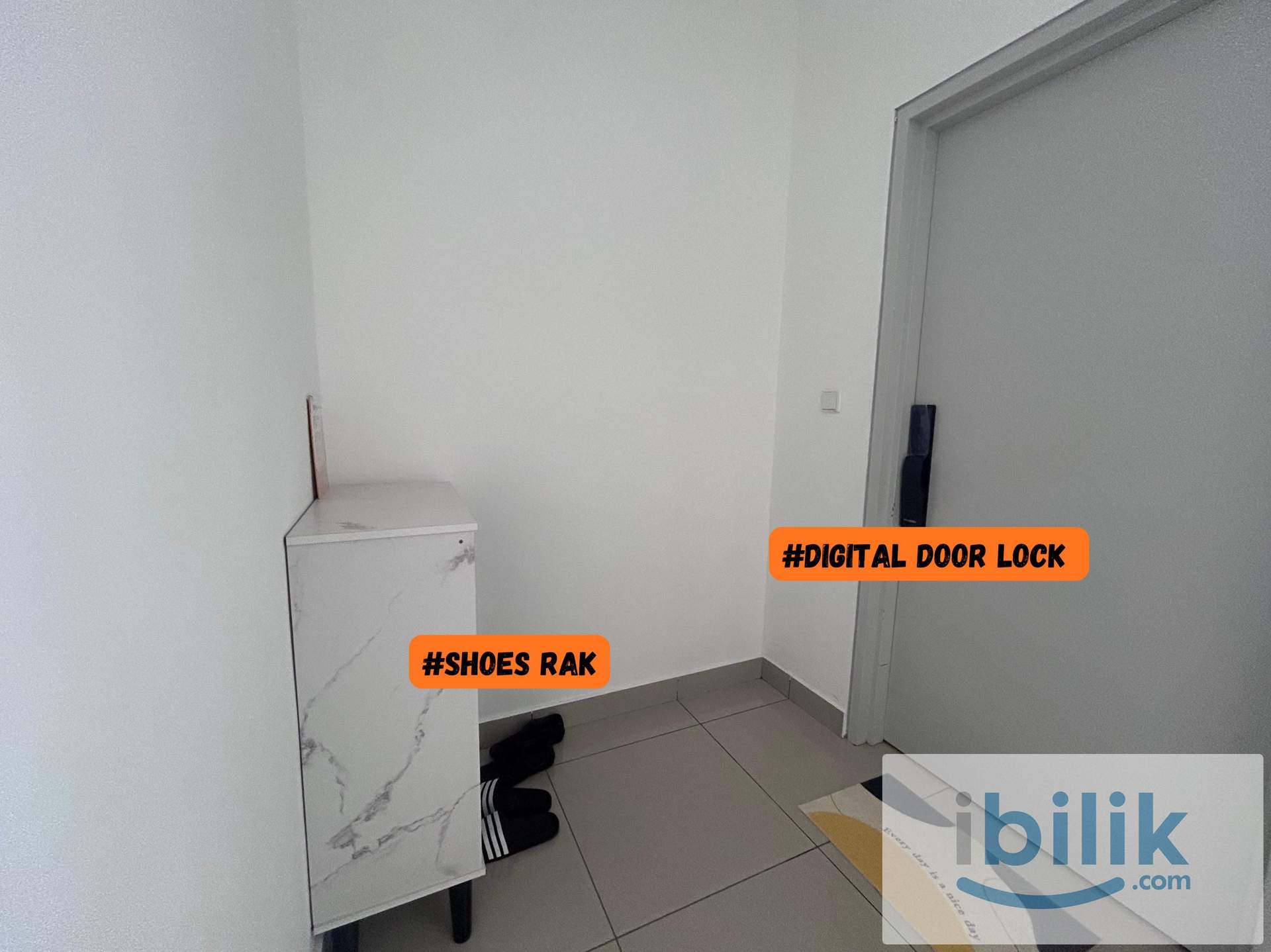 Balcony Room (Walking Distance to 168 Park Mall) - Image 6