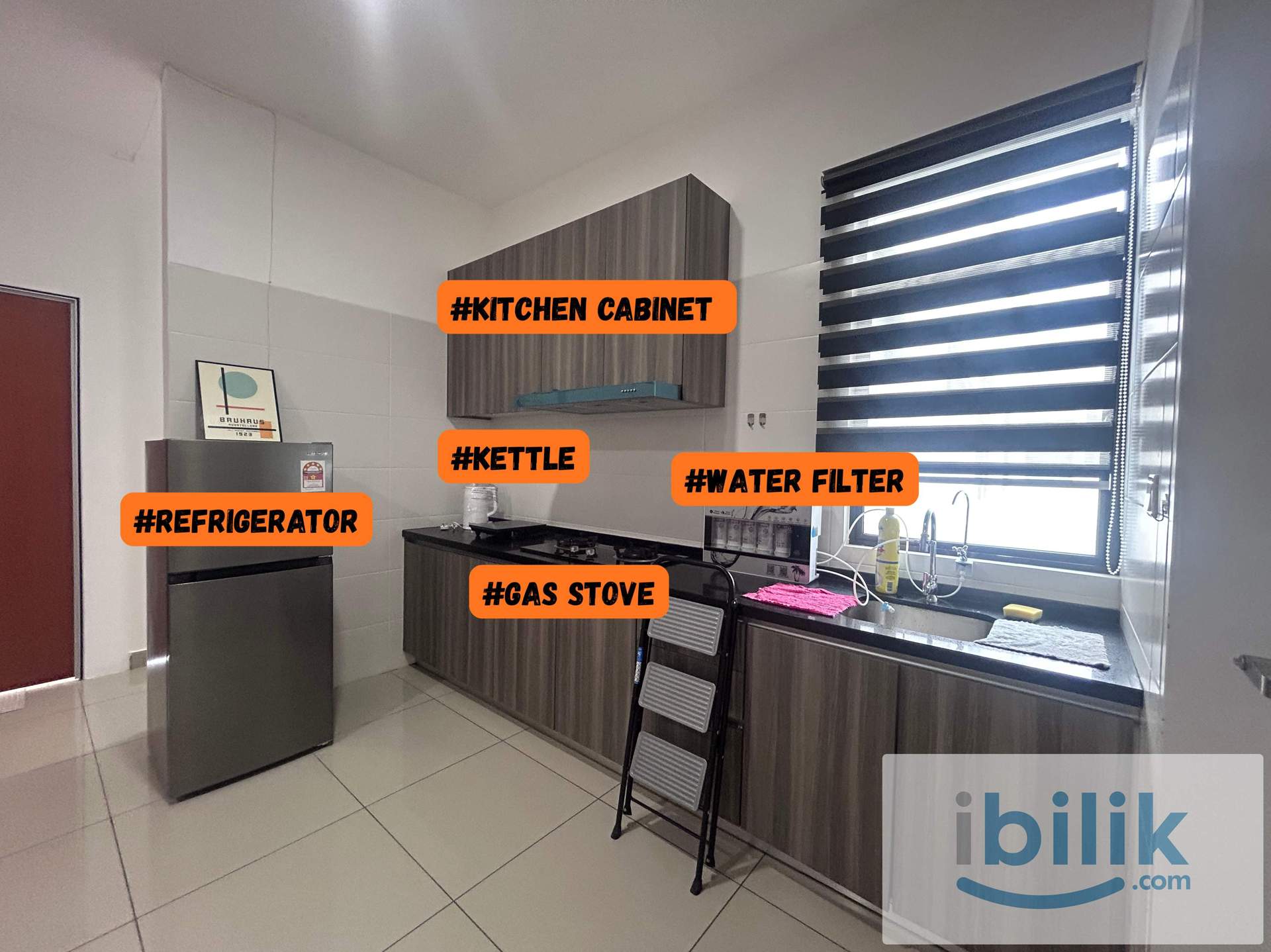 Master Room with Attached Bathrom (100m to 168 Park Mall) - Image 5