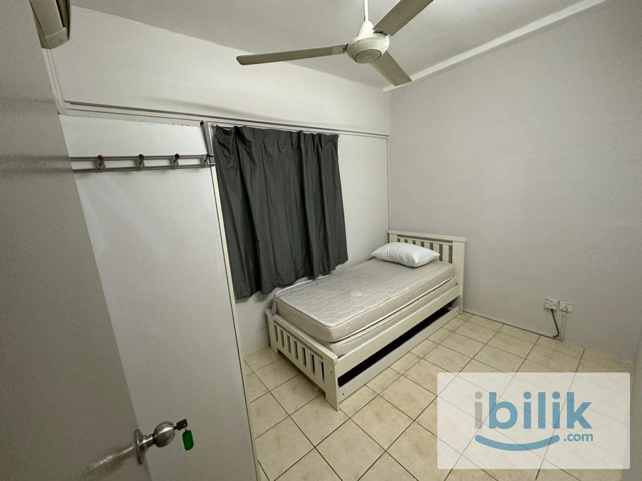 Room At Angkasa Condo - Image 3