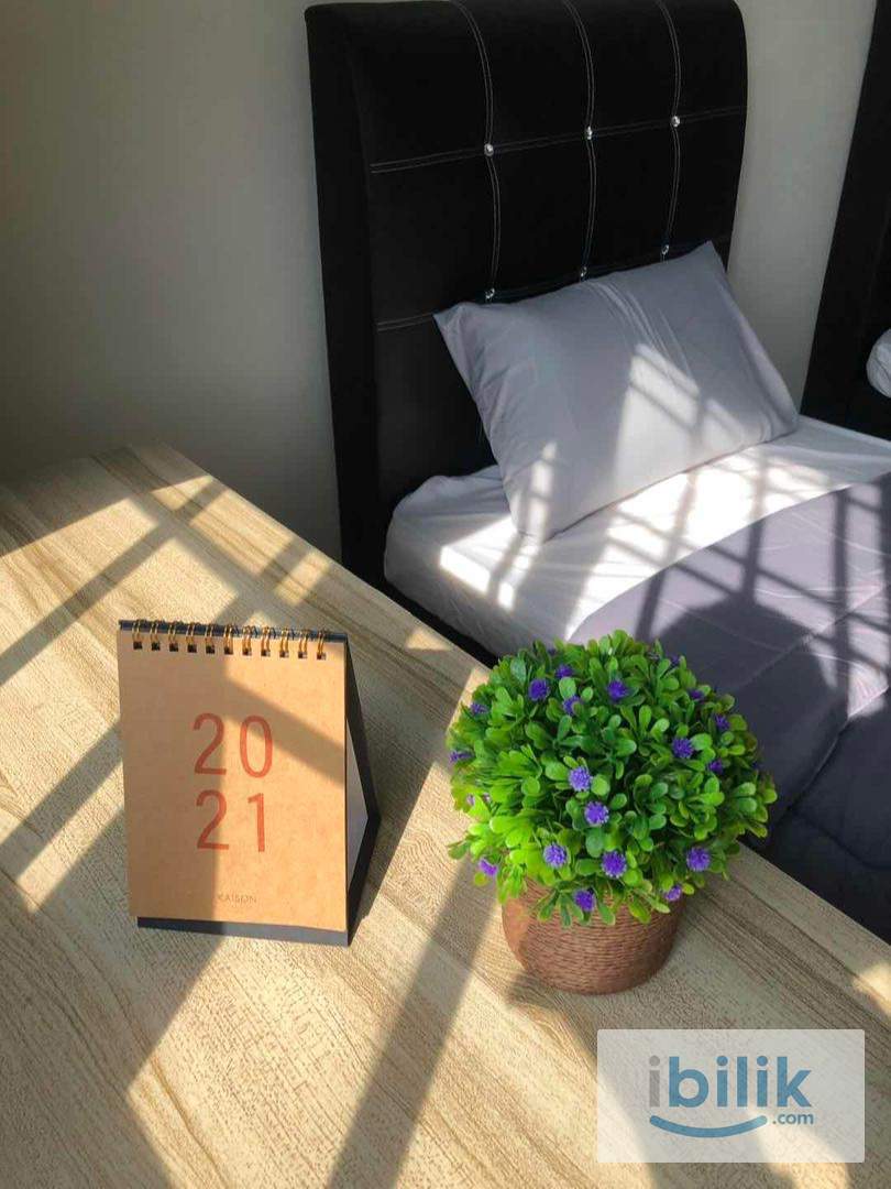 Room At Angkasa Condo - Image 2