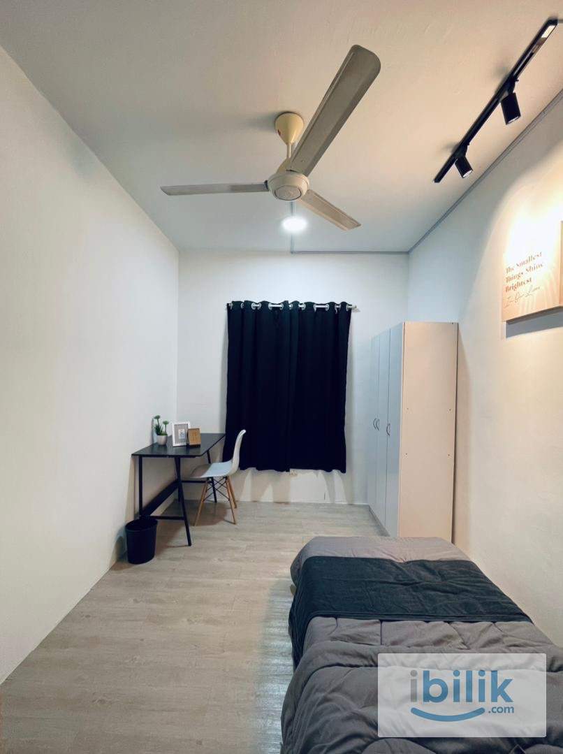 Room At Angkasa Condo - Image 4