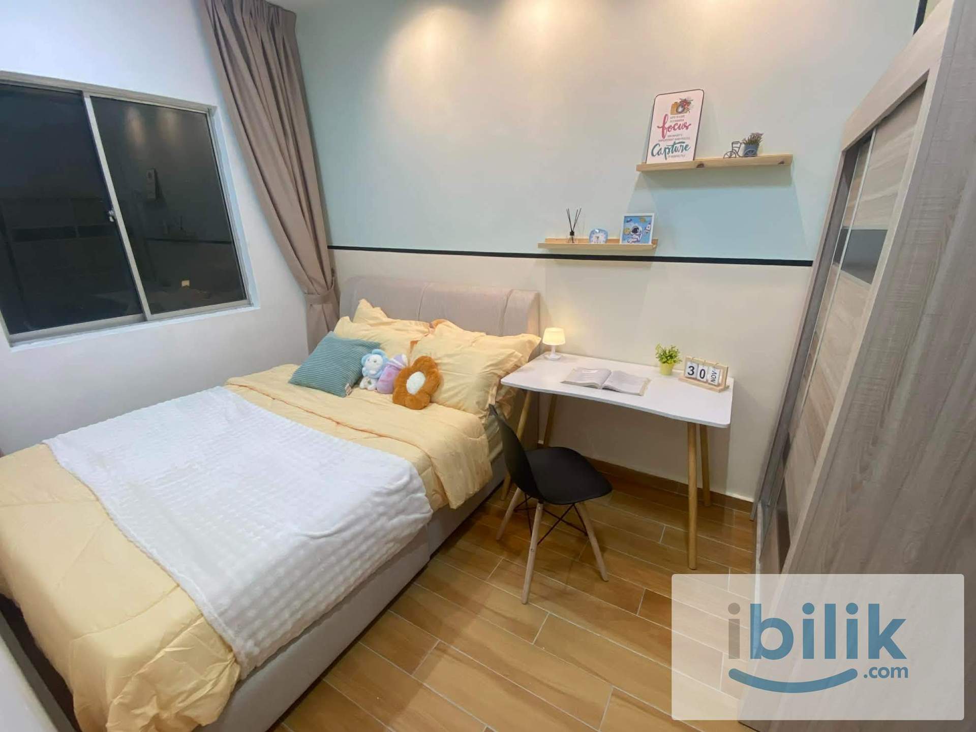 Walking distance to  LRT Ara Damansara Medium Room at Puncak Seri Kelana Evolve Concept Mall LRT Kelana Jaya Line - Image 1