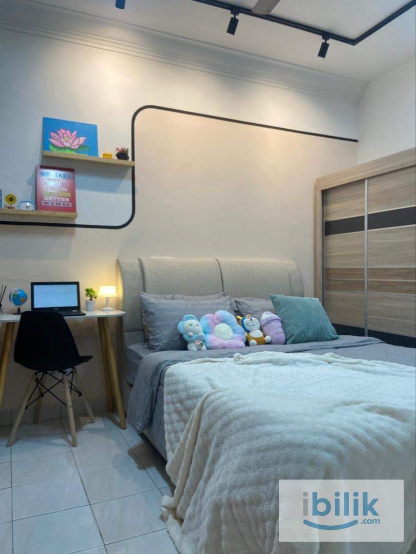 Walking distance to  LRT Ara Damansara Medium Room at Puncak Seri Kelana Evolve Concept Mall LRT Kelana Jaya Line - Image 8