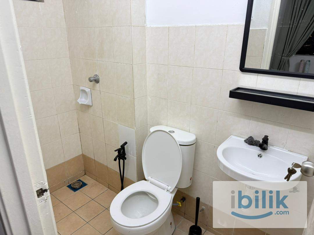 Middle Room at USJ 1, Subang Jaya (Free Wifi) - Image 5