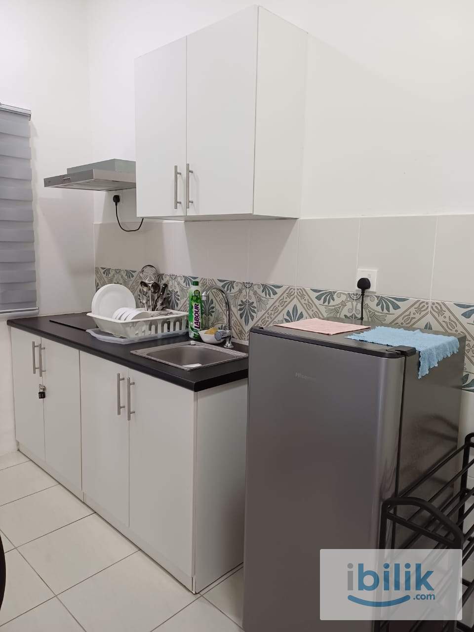 Anderson Condo, Ipoh.  middle room - Image 1