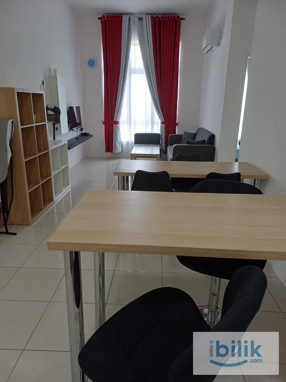 Anderson Condo, Ipoh.  middle room - Image 4