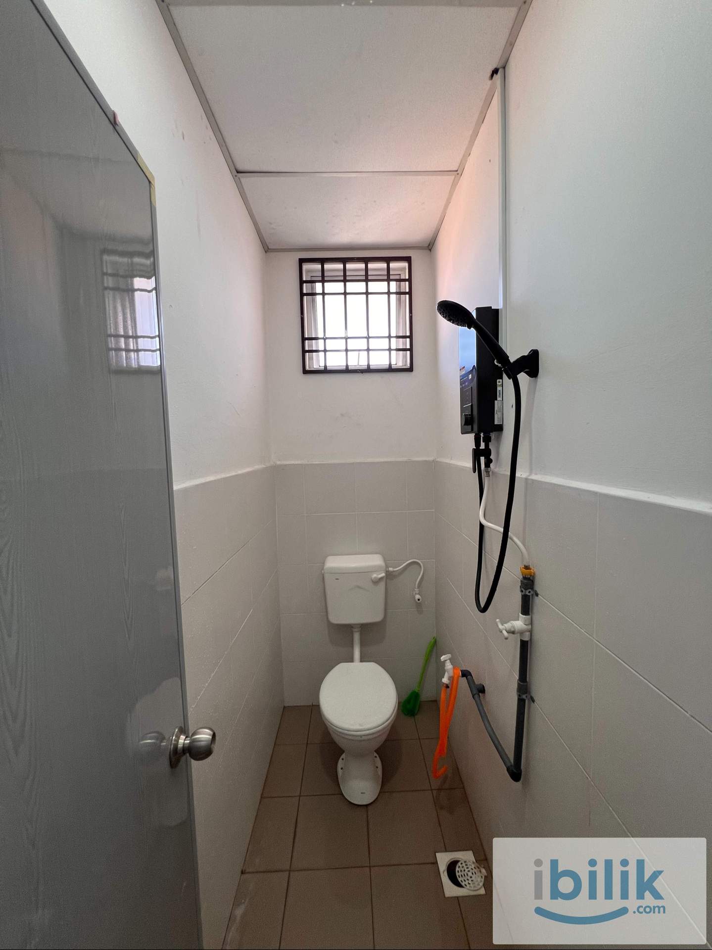 Standard Room - Pekan Nenas Male - Image 4