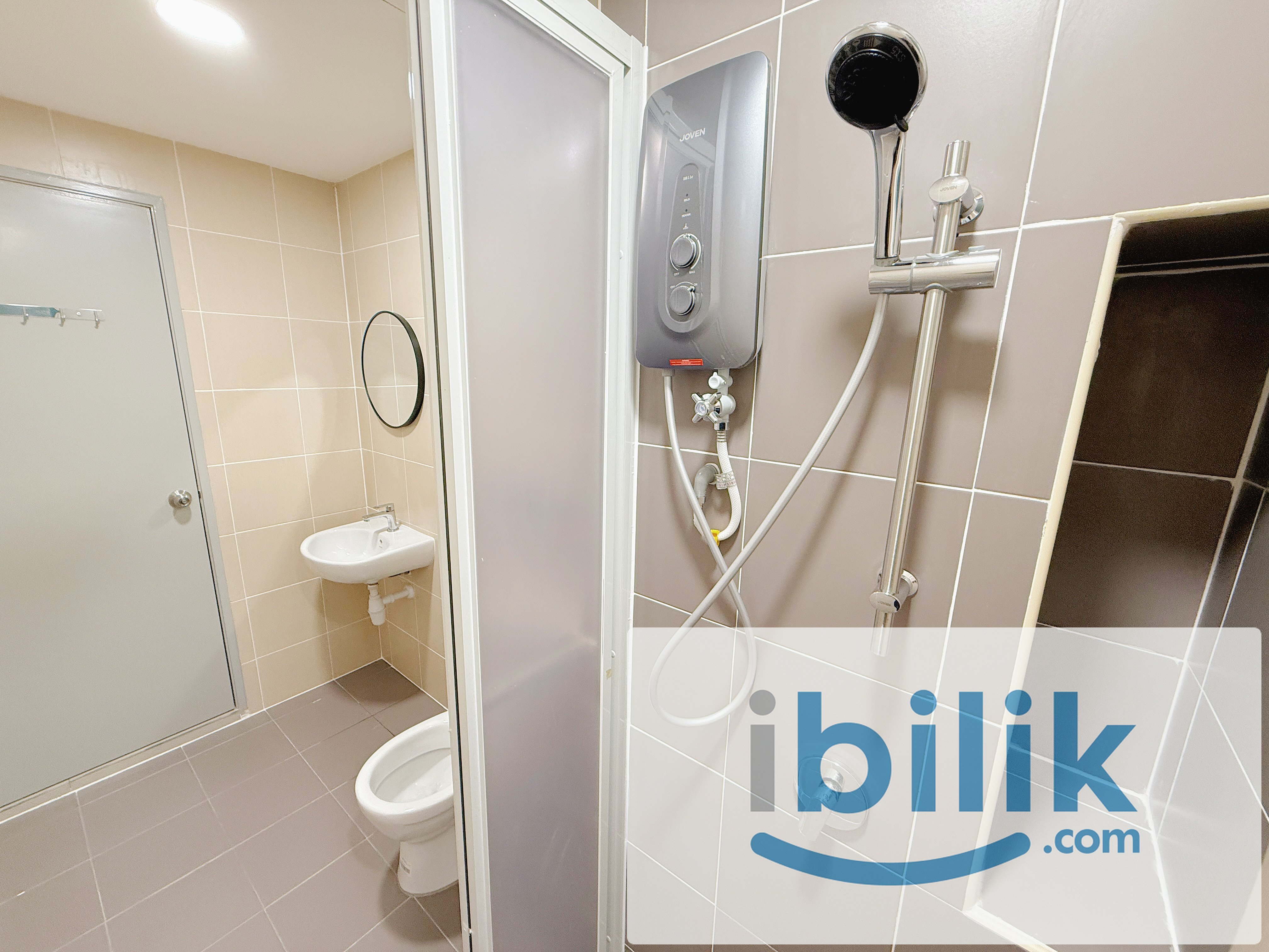Premium Master Room for Rent (Mixed Unit) - Razak City Residences, Sungai Besi - Image 7