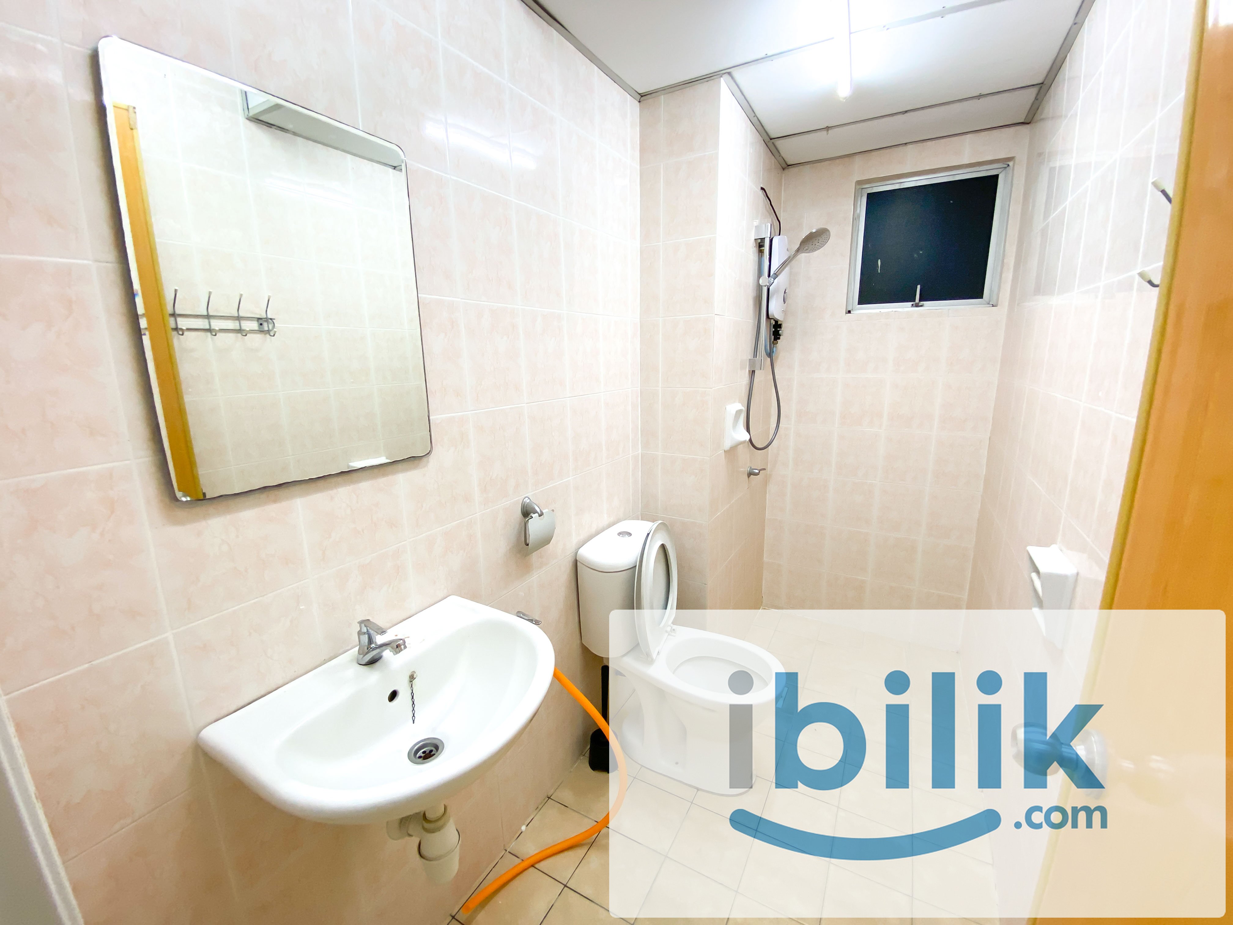 Premium Single Room for Rent (Mixed Unit) - Wangsa Metroview Condominium, Wangsa Maju - Image 9