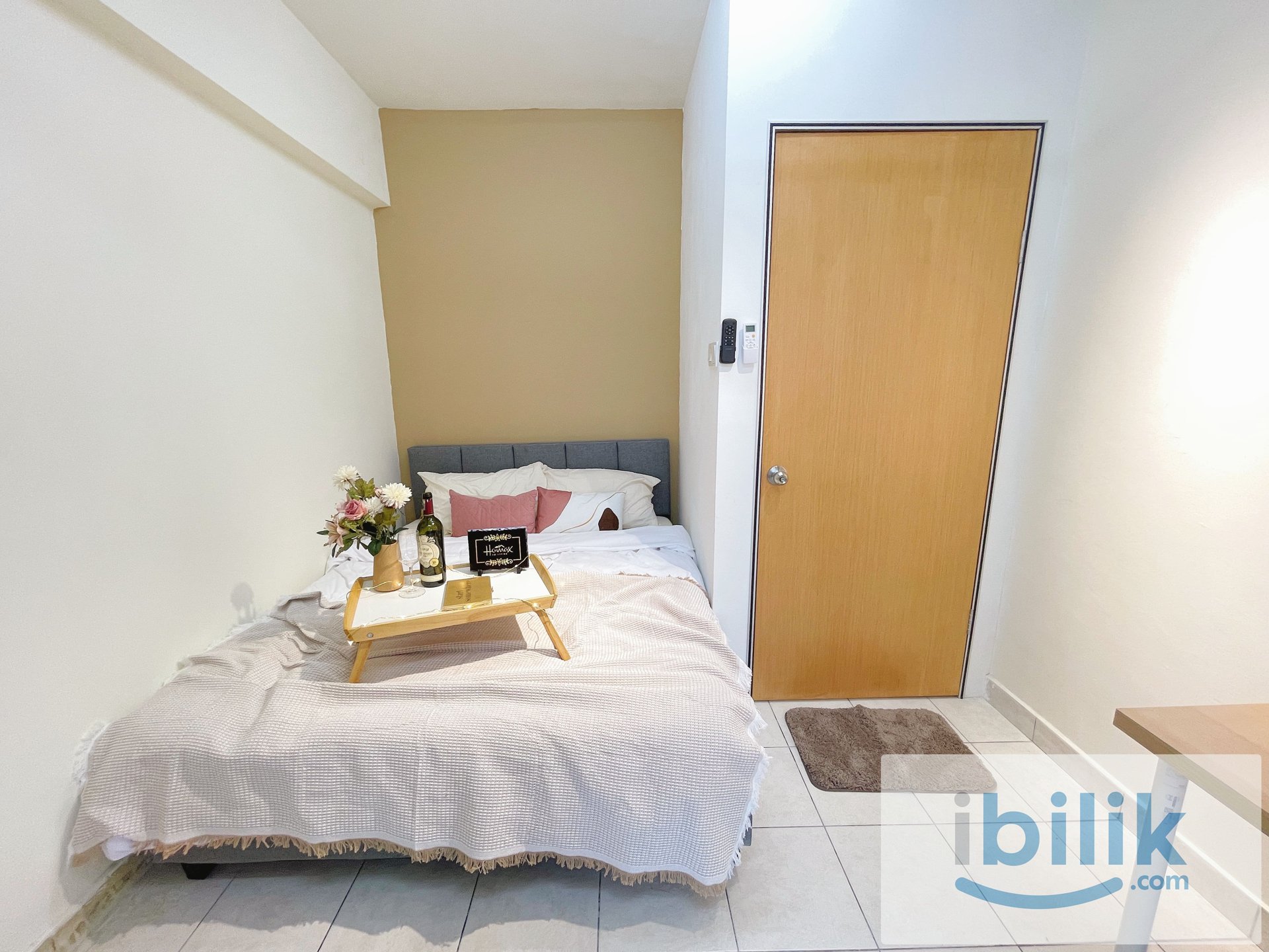 Premium Stylish Balcony Queen Room for Rent (Mixed Unit) - Pelangi Damansara Apartment, Kota Damansara  - Image 6