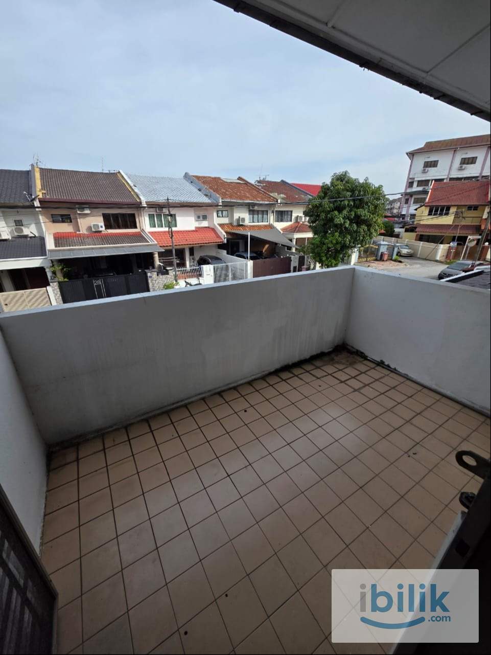 Pj  jln 24/26 taman sea  lender house balcony room to rent ( include WiFi n water)   - Image 4