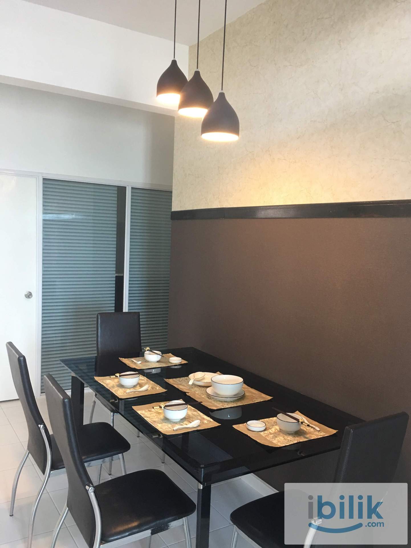 Middle room - Image 2