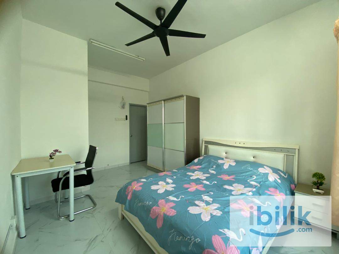 Cozy small room at Bayan lepas - Image 3
