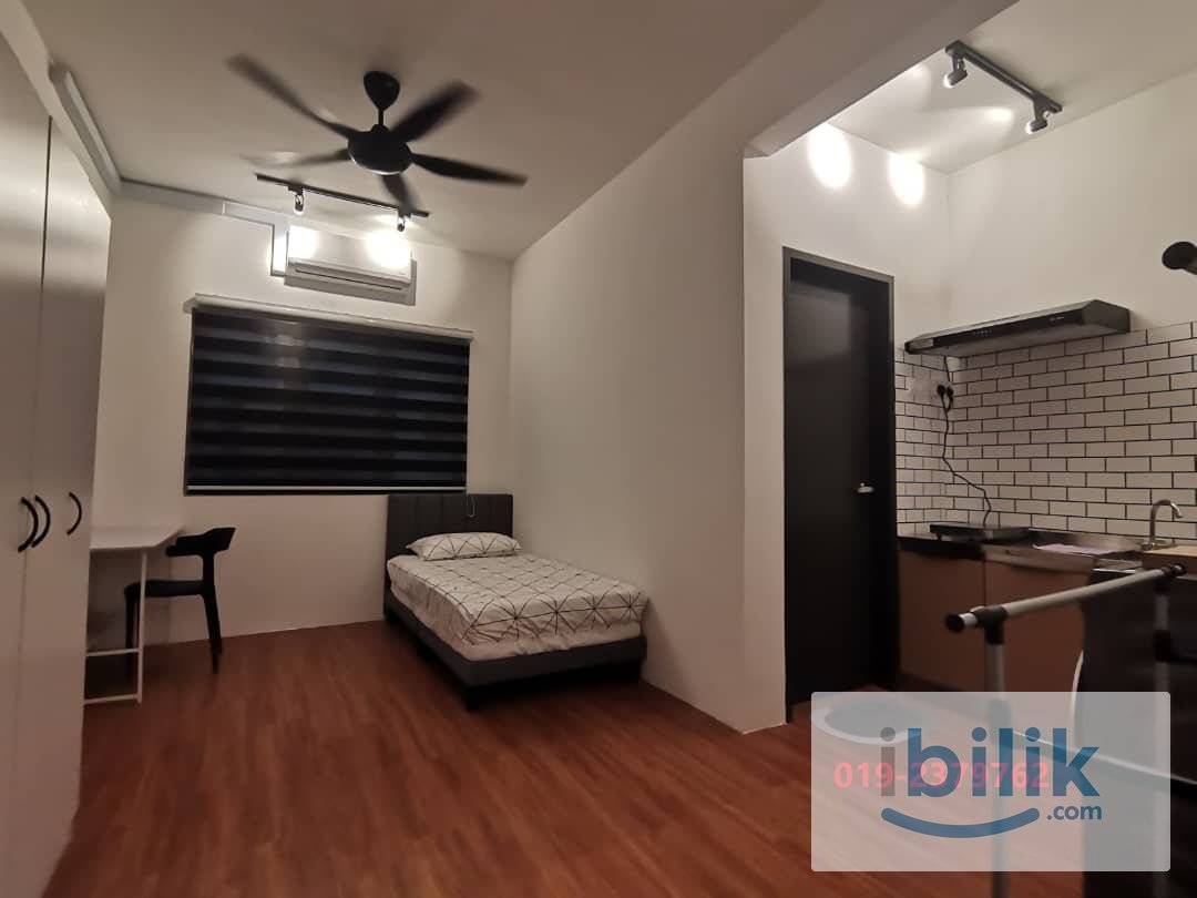 UCSI Residence 2 Studio Room With Kitchen Cabinet - Image 1