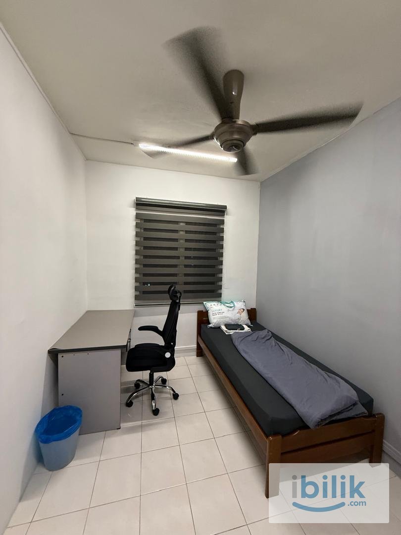 Angkasa Condominium Middle Room  - Image 2