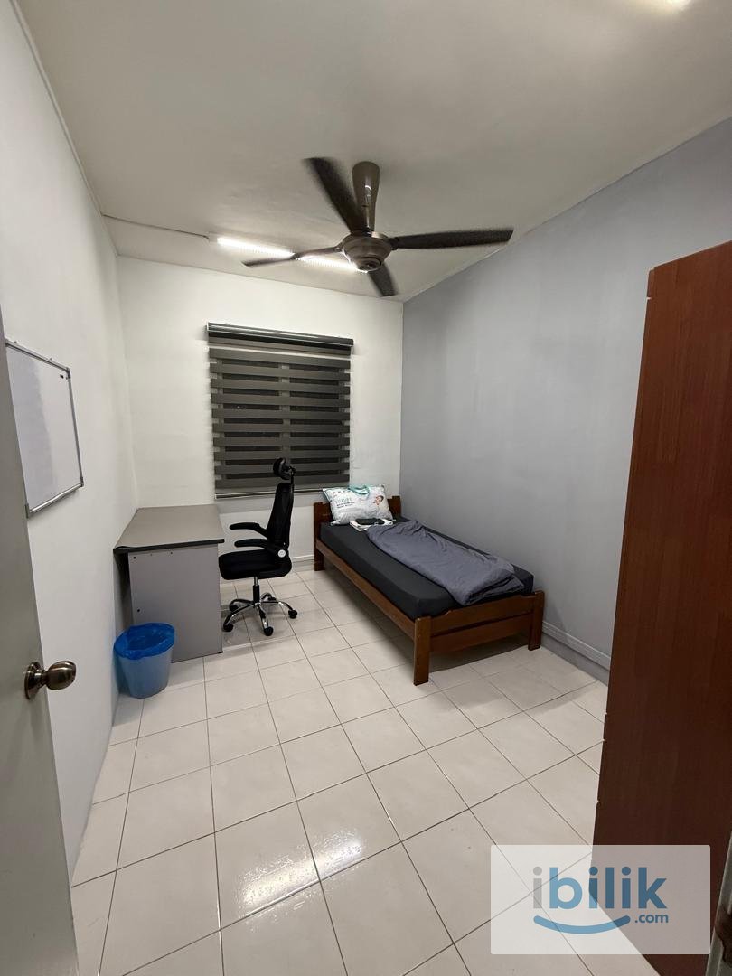 Angkasa Condominium Middle Room  - Image 1