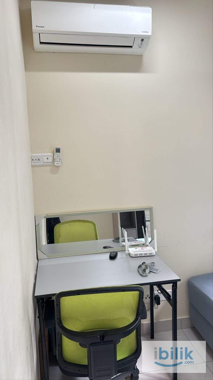 Majestic Maxim Single Room - Image 2