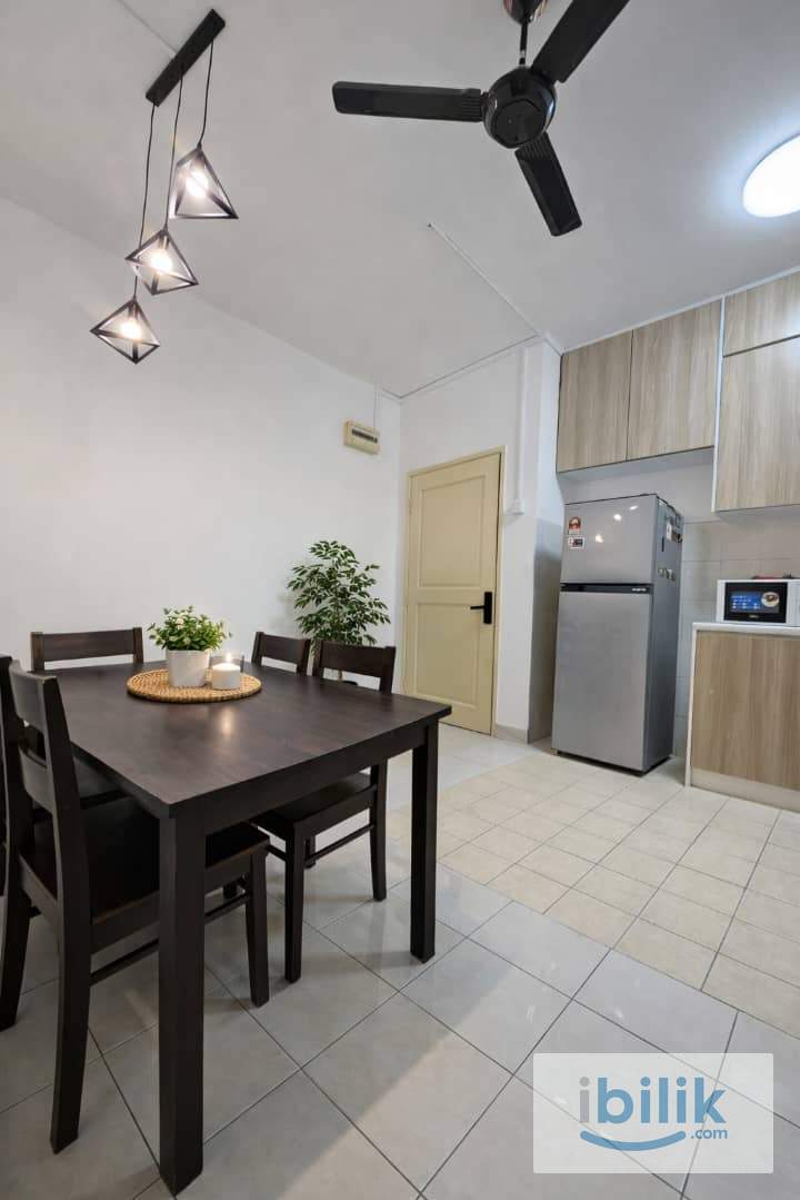 Middle Room at Bandar Sri Permaisuri, Cheras - Image 8