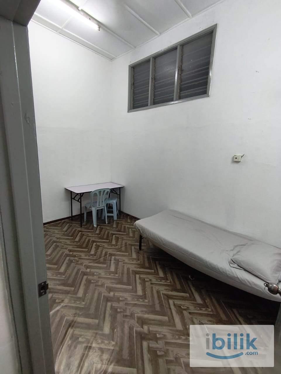 Room for Rent @ Sea Park — Private Bathroom Included - Image 4