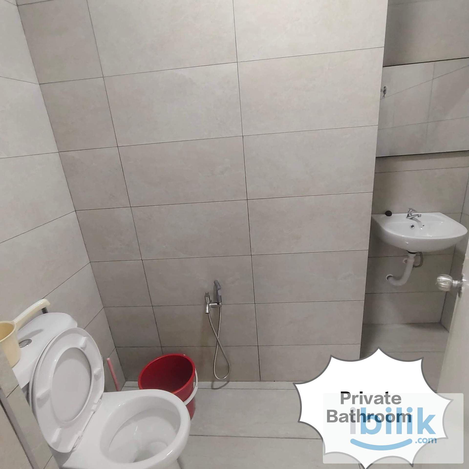 Female Room (Private Bath) - Image 4