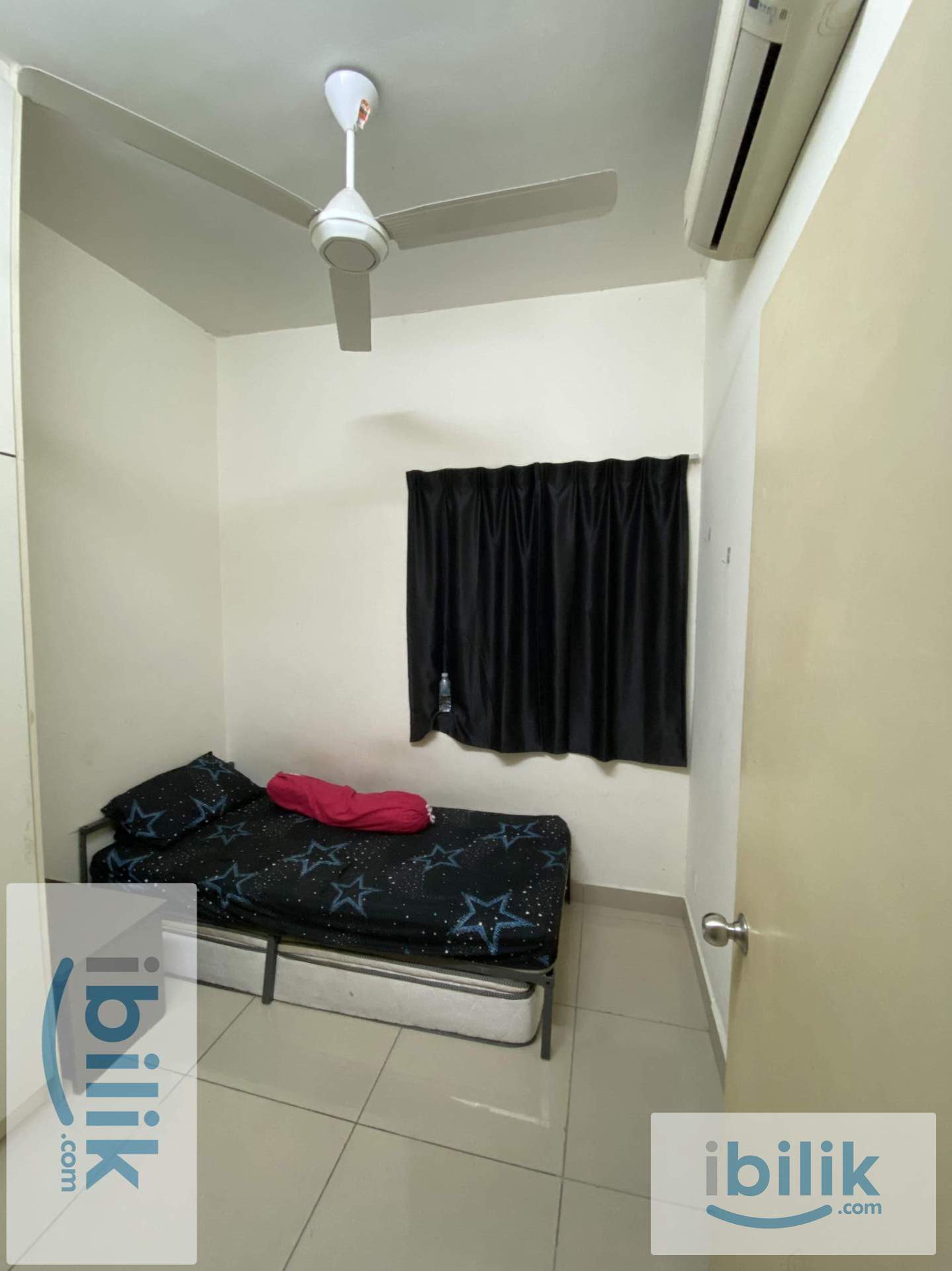 Small Room - Image 1