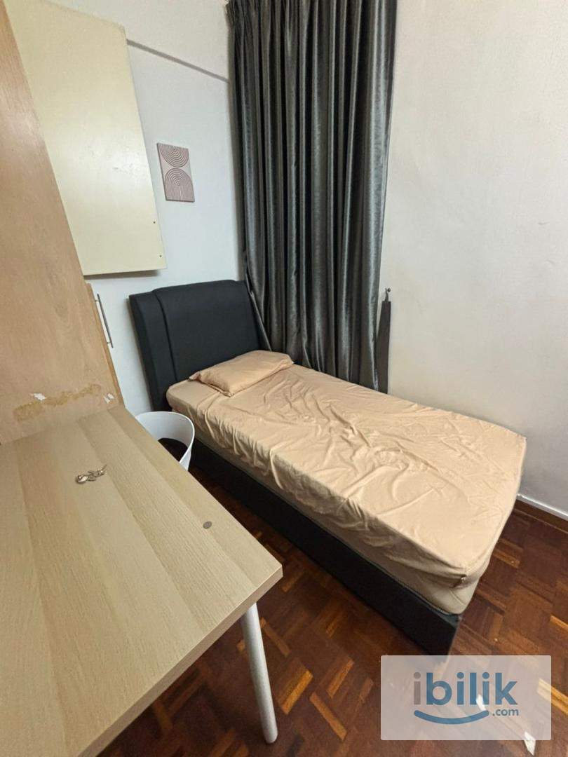 Small room - Image 2