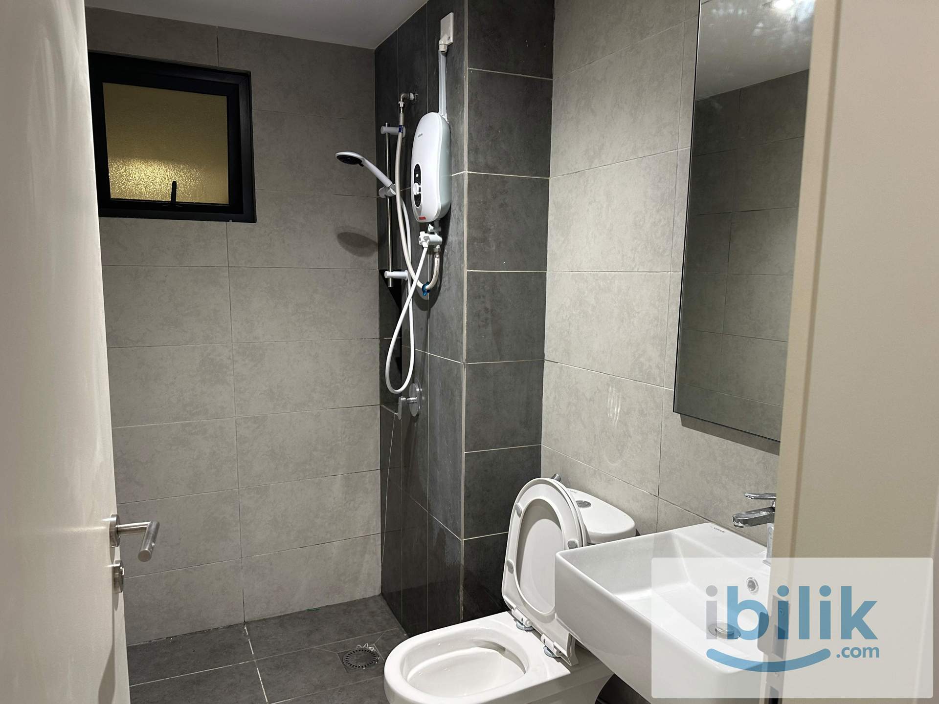 Single Room in Petaling Jaya - Image 1